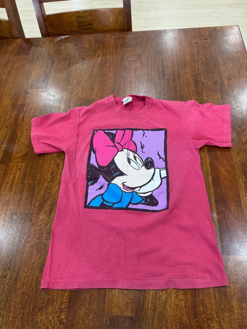 Y2K / Late 90s “The Disney Store” Minnie Mouse Pink Graphic T-Shirt